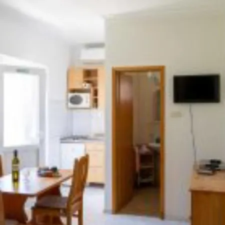 Apartment As Adria *